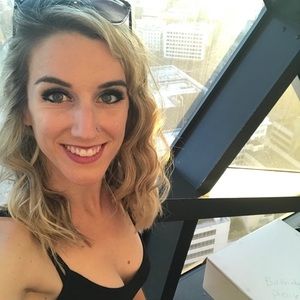 Meet your Posher, Ally